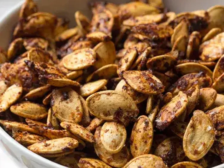 Roasted Pumpkin Seeds landscape hero web 1 jpg itokhv Ccfk DA