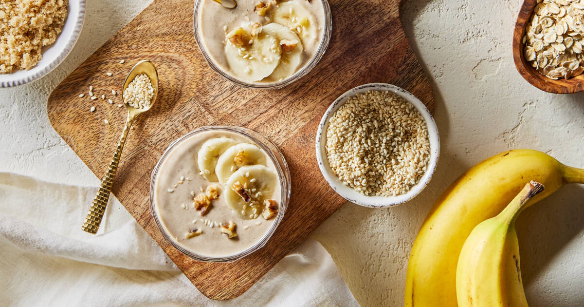 Banana Oat Tahini Smoothie - Redpath Sugar Ltd.