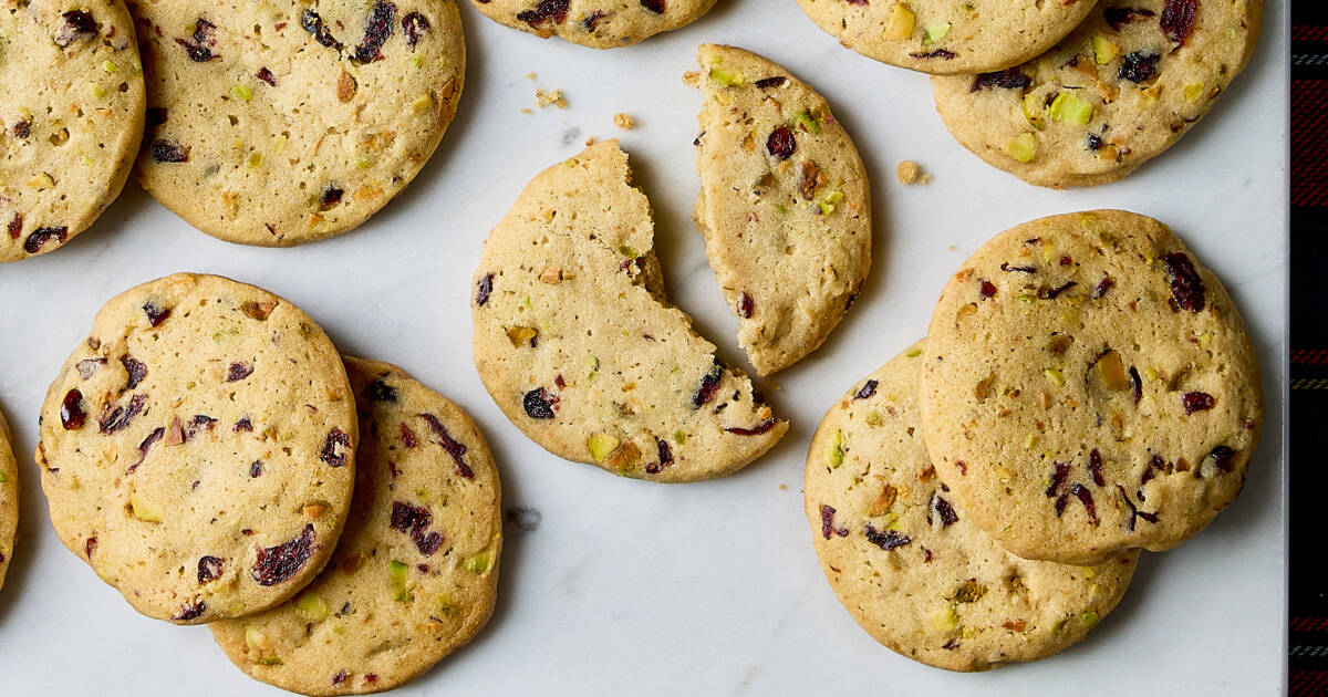 Slice & Bake Cranberry-Pistachio Cookies - Redpath Sugar Ltd.