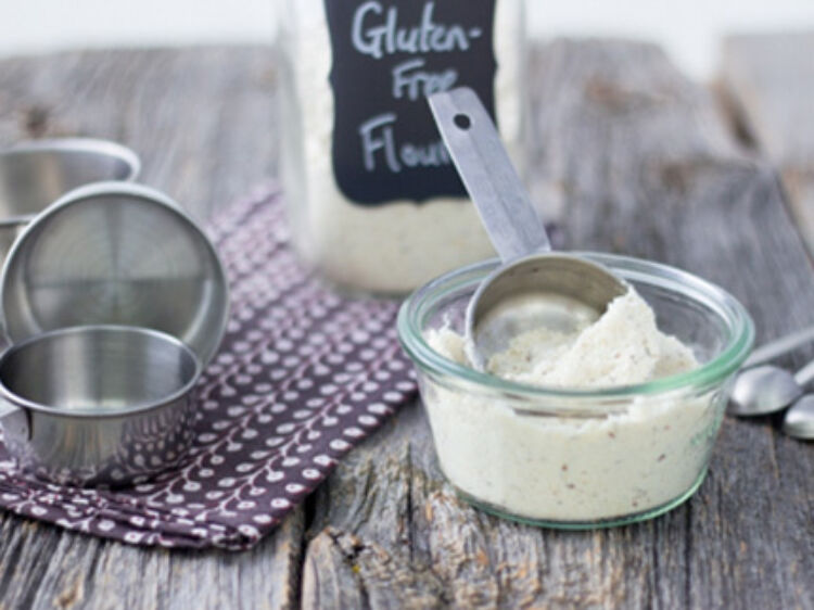 0010 gluten free flour mix hero 1