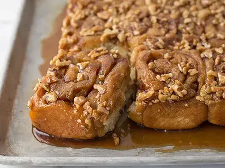 Apple Rolls landscape hero web jpg itok Qtf YIX40