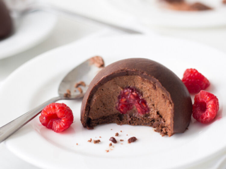 Chocolate Bombe landscape hero web 12028229