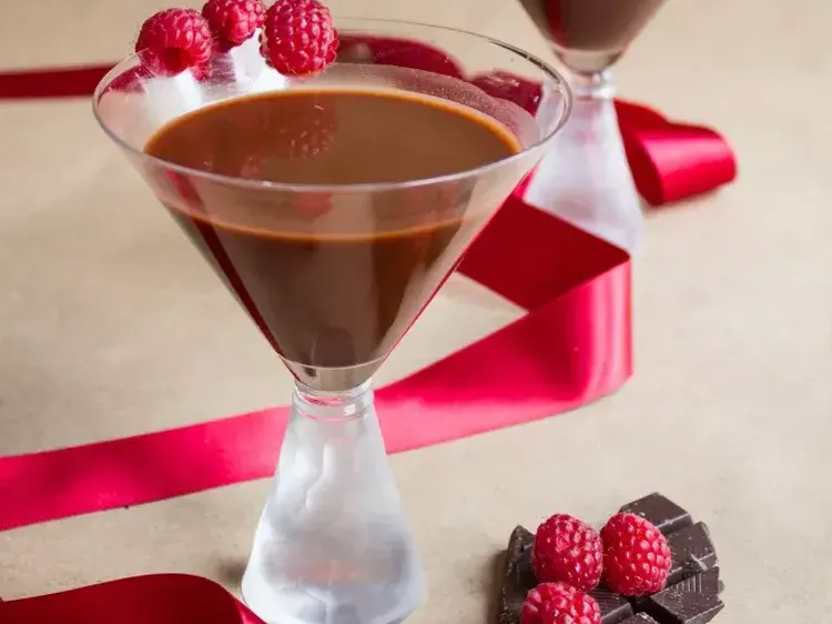 Chocolate Martini web jpg itok0dy b2 E4