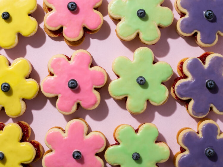 Flower Empire Sandwich Cookies