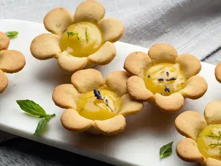 Flower Tartlets landscape hero web 1 jpg itok P0 F Ks TDJ