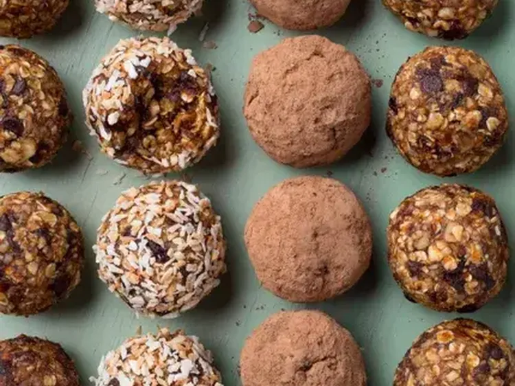 Fruit and Nut Bites landscape hero web 1 jpg itokt D Hu15 JA