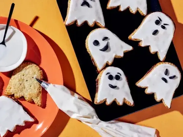 Ghost Tarts 500x400 jpg itok WDT Aqe