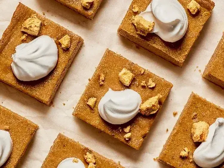 Maple Bourbon Pumpkin Pie Slices 600x400 jpg itok T9 Xn Mt GQ