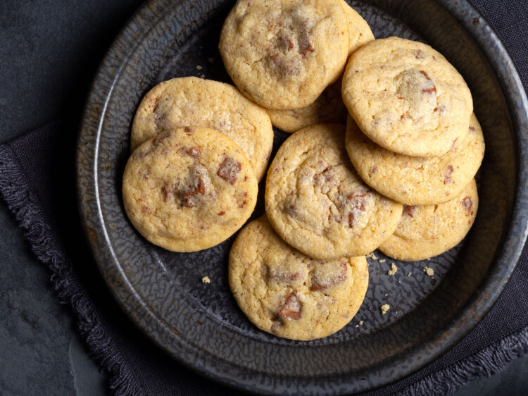 Milk Chocolate Chunk Sugar Cookies