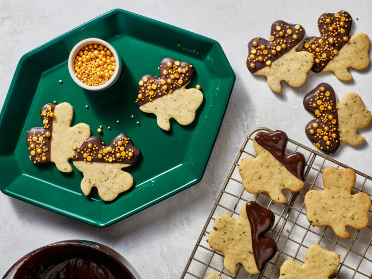 Mint Chocolate Shamrock Cookies hi res hero 2