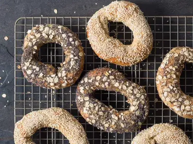 Montreal Bagels landscape hero web 1 jpg itok F9e8 NRO5