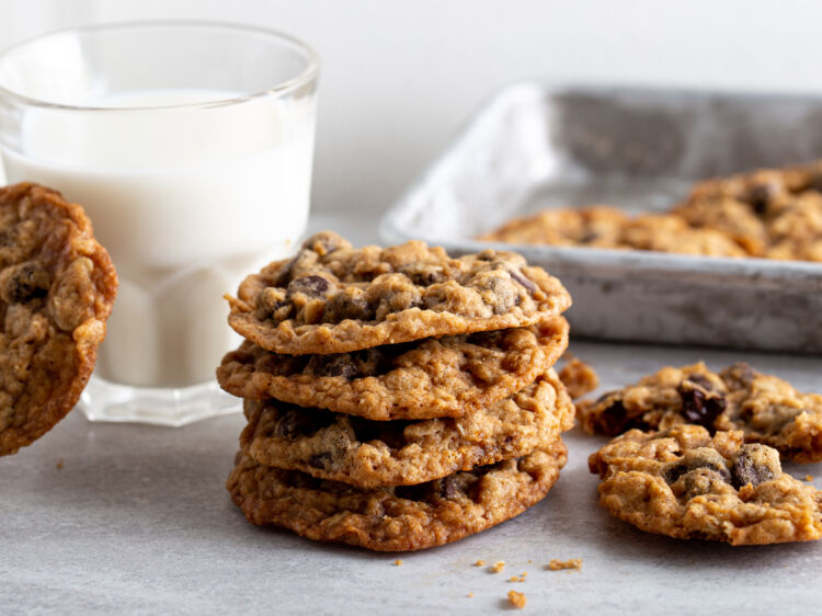 Oatmeal Chocolate Chip Cookies