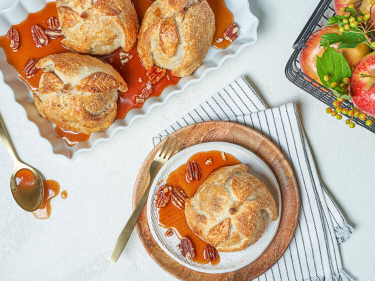 Old Fashioned Apple Dumplings