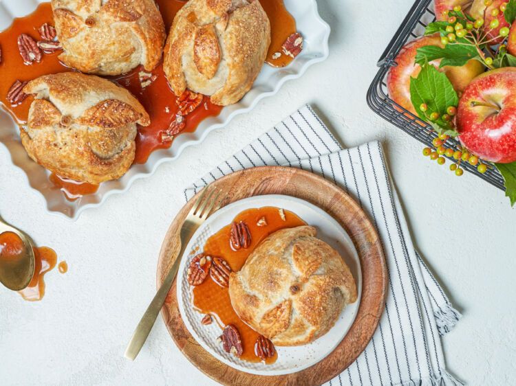 Old Fashioned Apple Dumplings