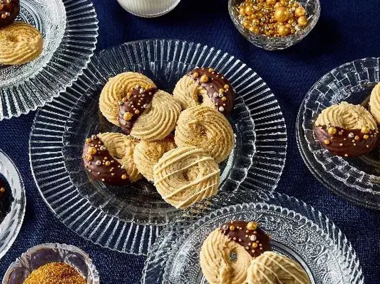 Piped Butter Cookies 600x400 jpg itok Tx6 Pipj