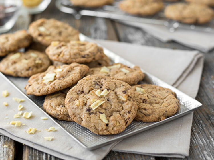 Potato Chip Cookies landscape hero web
