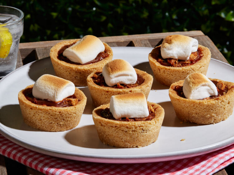 Smores Cookie Cups