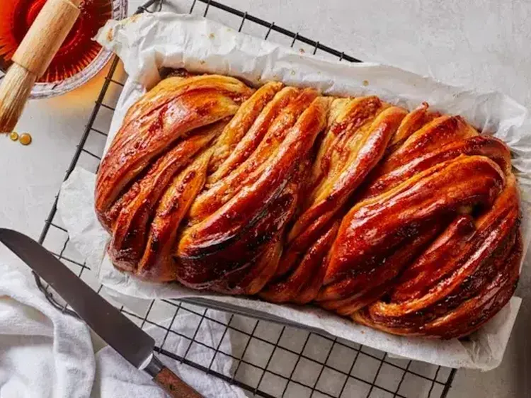 Spiced Apple Babka 600x400 jpg itok Tt VKQ6 XQ