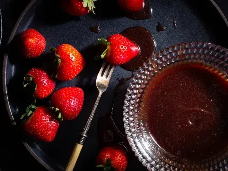 Strawberry Wine Caramel Sauce 500x400 jpg itokmf VI Py K5