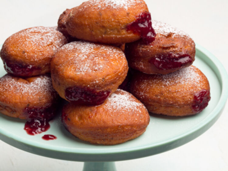 Sufganiyot landscape hero web2028120of20129