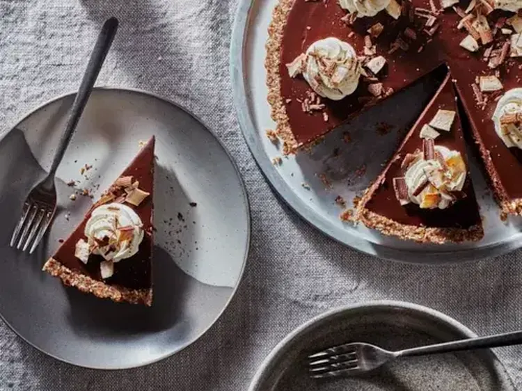 Vegan Chai Chocolate Tart 500x400 jpg itok lw Oa9 SB