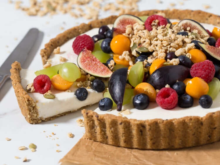Yogurt Fruit Tart