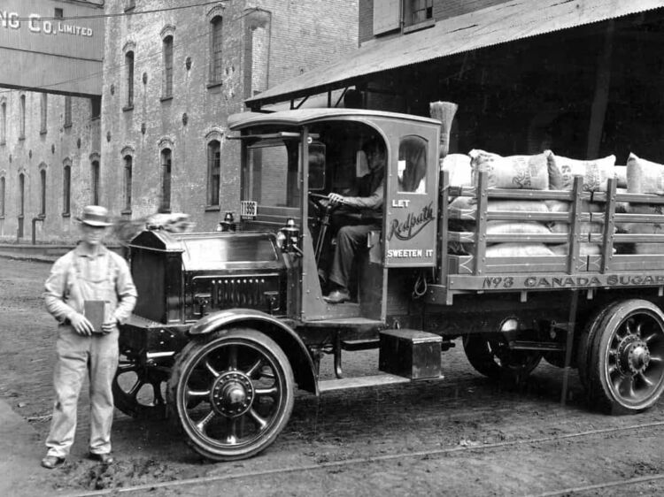 redpath-historic-delivery-truck