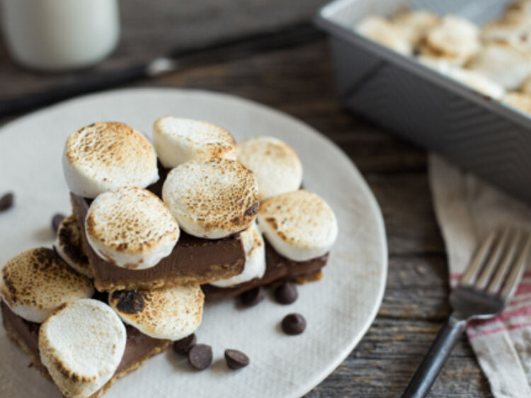 Smores pie landscape hero web 1