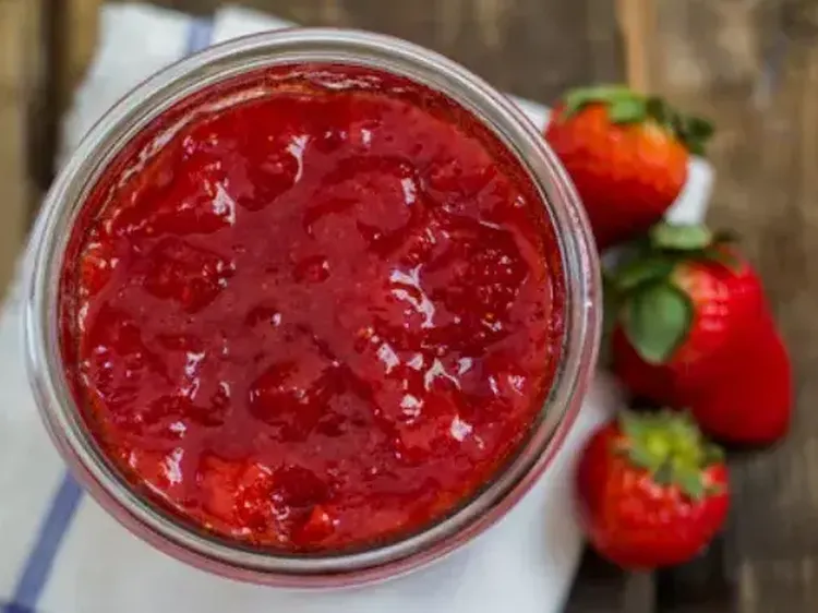 Strawberry jam pectine 600x400 png itok Viy Kr BHE