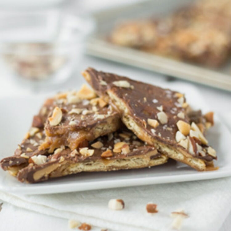 0002 browned butter toffee crackers web ready hero 2 of 2