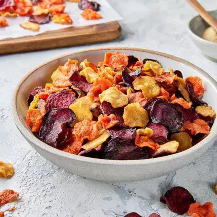 Airfryer Root Vegetable Chips 600x400 jpg itok M Xc P Vo85