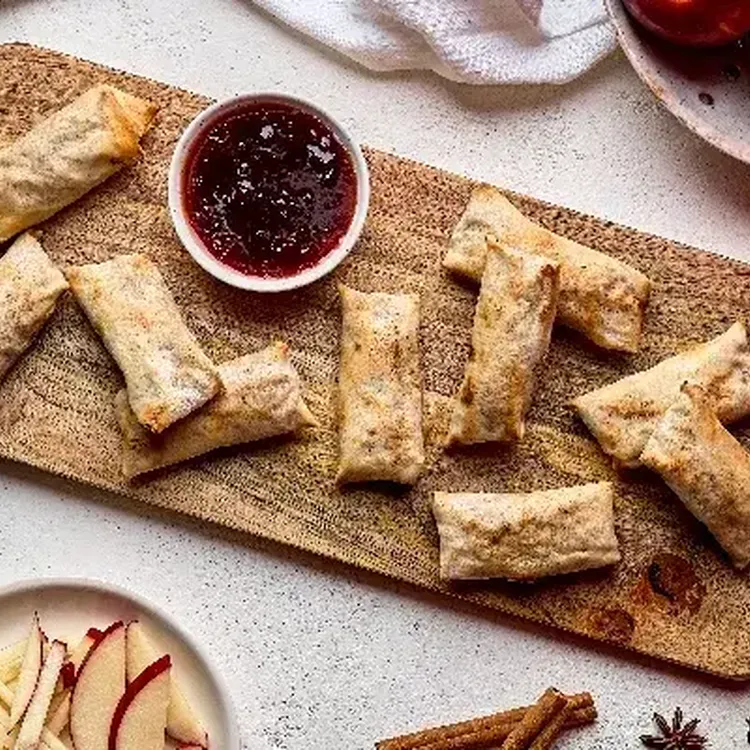 Apple Spring Rolls 600x400 jpg itokhc Fu0 Pt