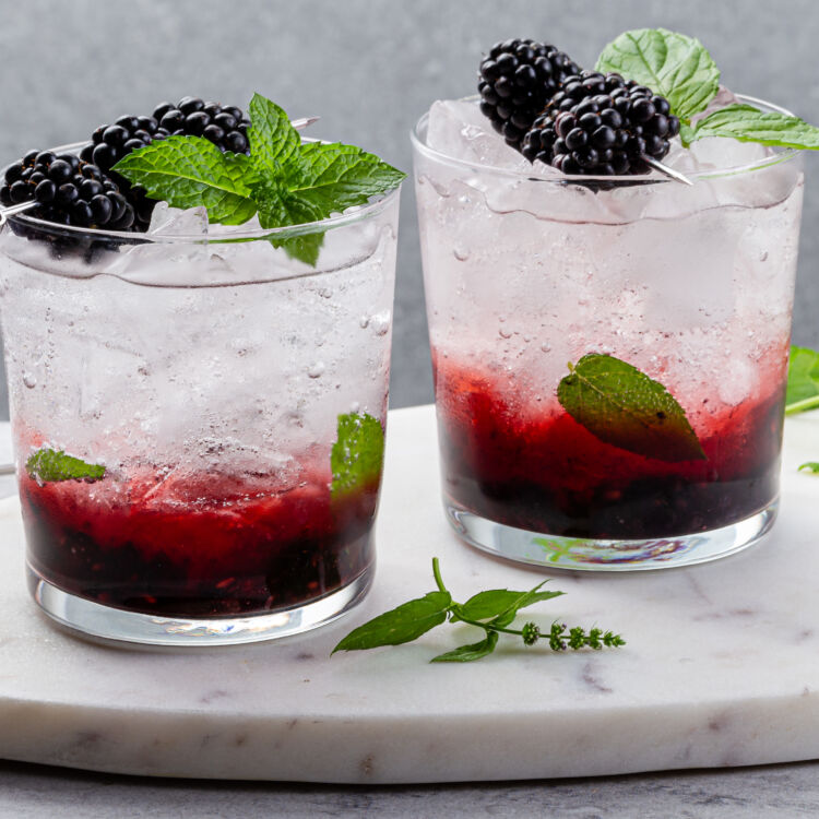 Blackberry Bramble Gin Cocktail