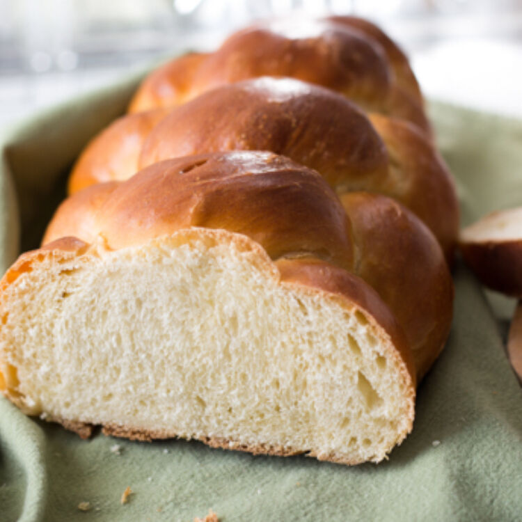 Challah landscape hero web 1