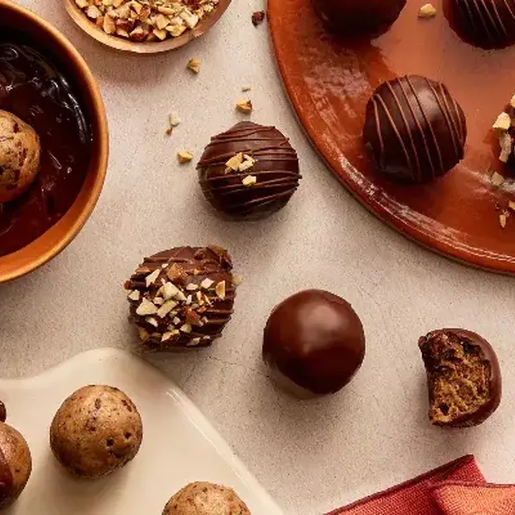 Chocolate Dipped Cookie Dough 600x400 jpg itok Aa BP Goo7