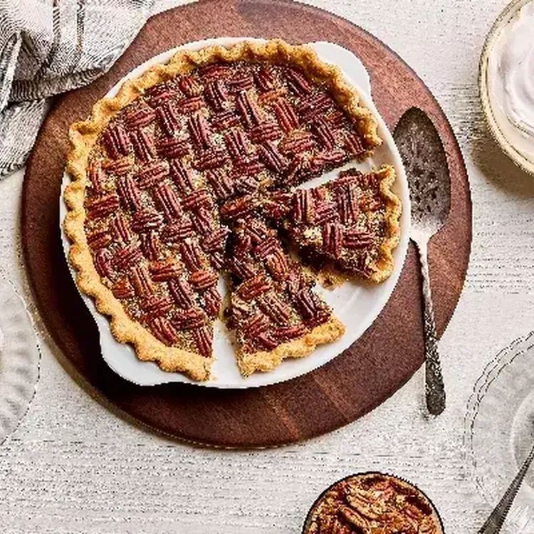 Classic Pecan Pie 600x400 jpg itok41u Mh3 IN