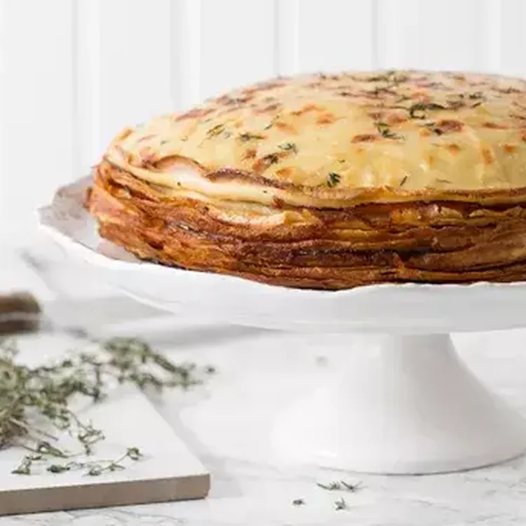 Crepe Cake landscape hero web 1 jpg itokzv AAJ Rz