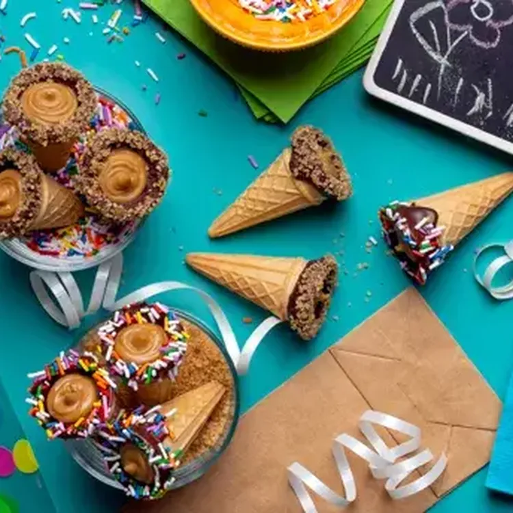 Dipped Cones hero web jpg itokto Ct FT0o