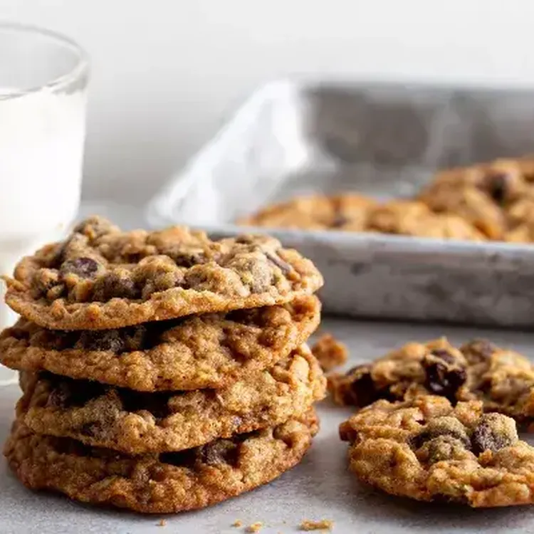 Oatmeal Chocolate Chip Cookies 500x400 jpg itok Uv WG Db FG
