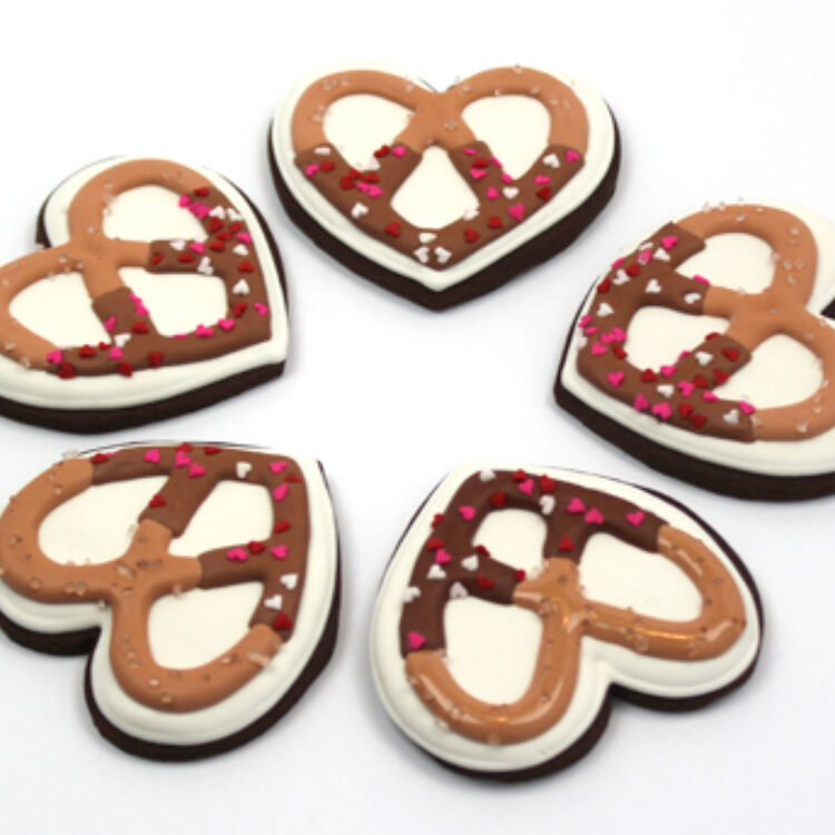 Pretzel Cookies Beauty 1of2