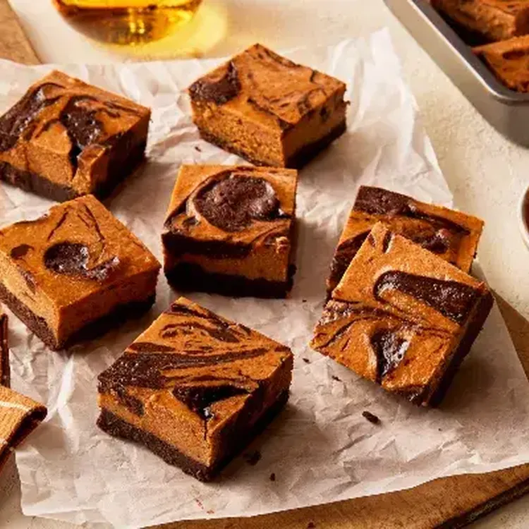 Pumpkin Cheesecake Swirl Brownies 600x400 jpg itok H1 BL M Rg