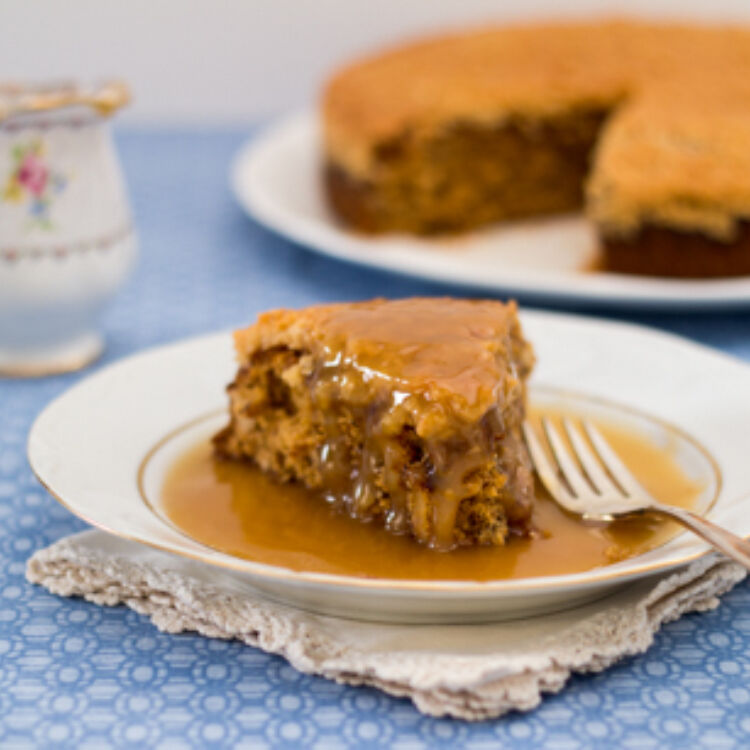 Queen E Cake20282220of202329