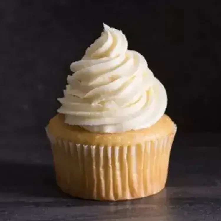 Quick Simple Buttercream 600x400 jpg itokp2 B3e4t O