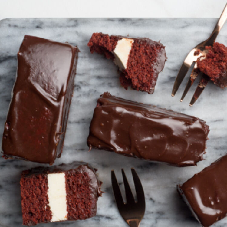 Red Velvet Bars landscape hero web2028120of20129