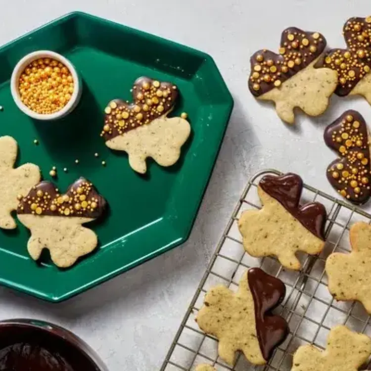 Shamrock Cookies 500x400 jpg itok BO4 M1zd G