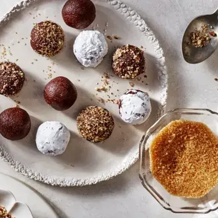 Spiced Bourbon Balls 500x400 jpg itok0ku43 Km B