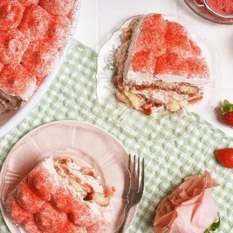 Strawberry Tiramisu 600x400 jpg itokvnmhd S Qo