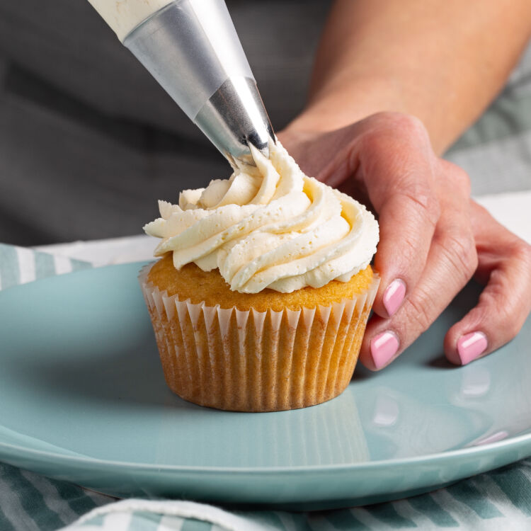 Sweet and Simple Buttercream Icing