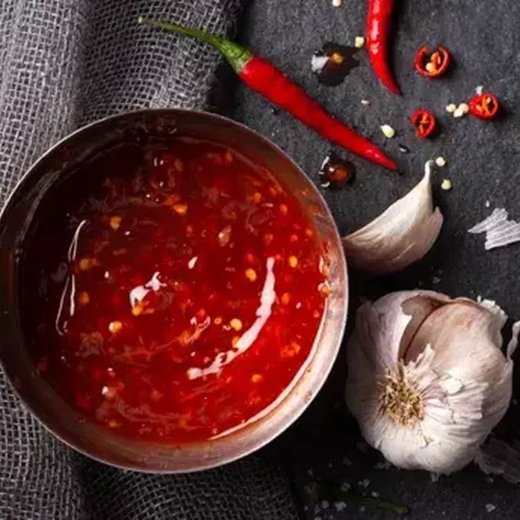 Sweet Chili Sauce hero web2028120of20329 jpg itok Hz Nj W Bw B