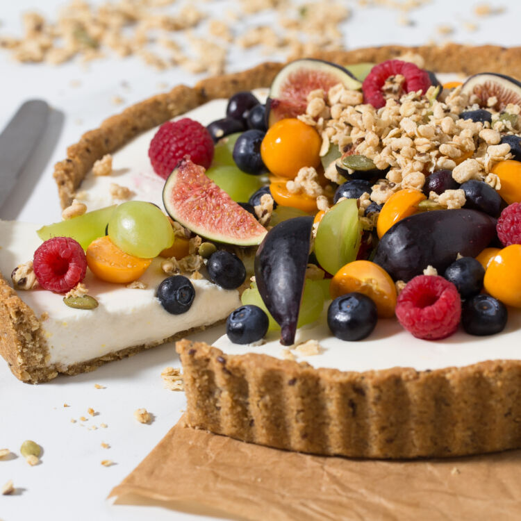 Yogurt Fruit Tart